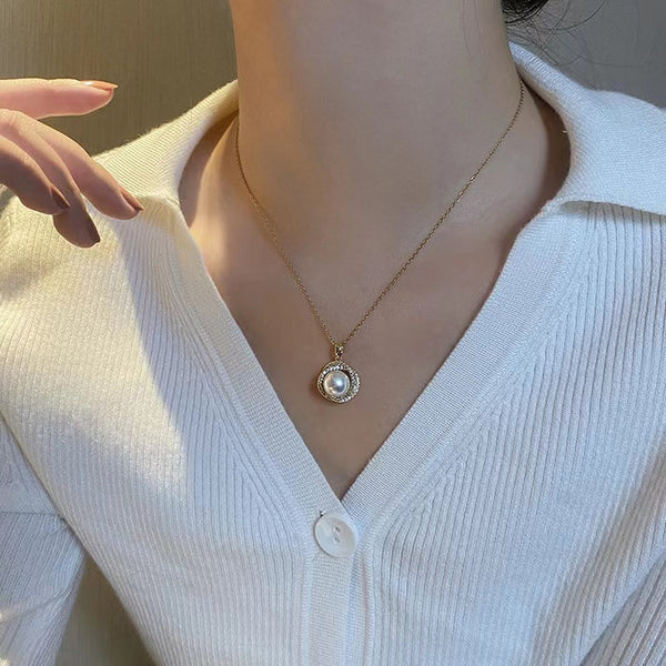 Pearl Clover Necklace