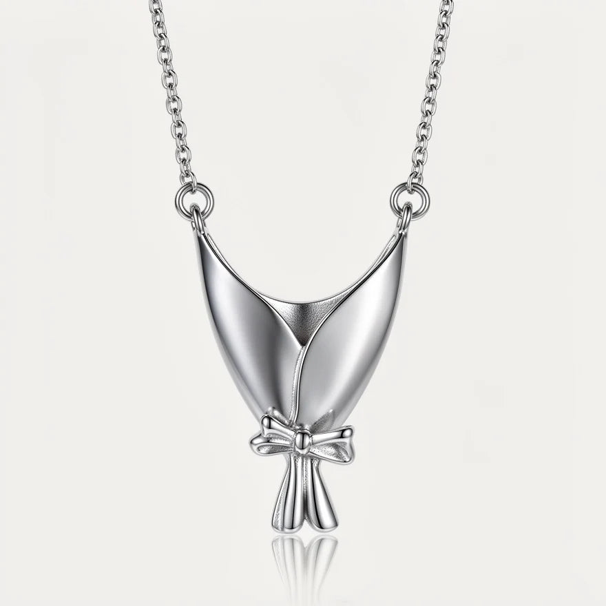 Bloom Pendant Necklace