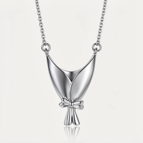 Bloom Pendant Necklace